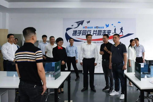我市舉行揭陽市退役軍人創(chuàng)業(yè)孵化基地揭牌暨退役軍人創(chuàng)業(yè)培訓(xùn)班開班儀式
